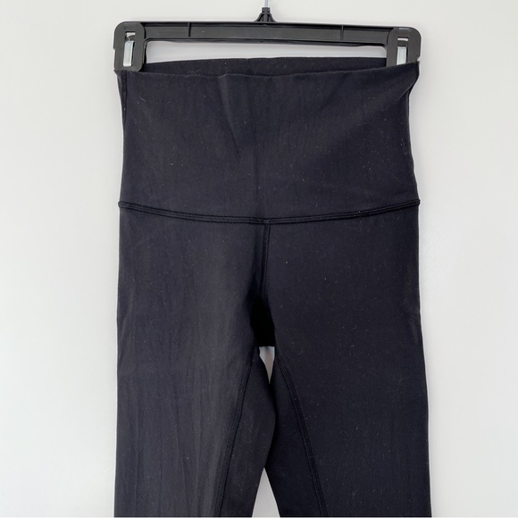 LIKE NEW LULULEMON High Rise Pant Legging Black Size 4 - Picture 2 of 5